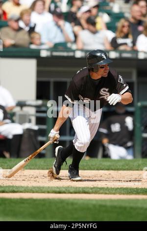 CHICAGO - APRIL 6: Scott Podsednik #22 of the Chicago White Sox