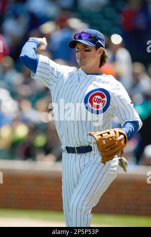 Chicago Cubs shortstop Ryan Theriot (2) and Chicago Cubs second