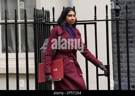 Home Secretary Suella Braverman arriving in Downing Street, London, for a Cabinet meeting. Picture date: Tuesday March 7, 2023. Stock Photo