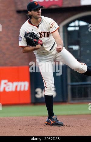 San Francisco, CA: San Francisco Giants' pitcher Barry Zito (75