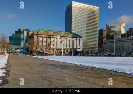 A mixture of architecture is seen from a park block in downtown city of Cleveland, Ohio, USA Stock Photo