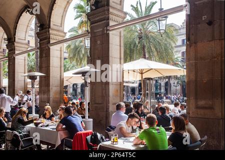 Outdoor restaurants in the Plaça Reial, Barcelona, Spain. Stock Photo