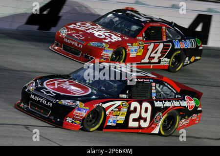kevin-harvick-29-and-tony-