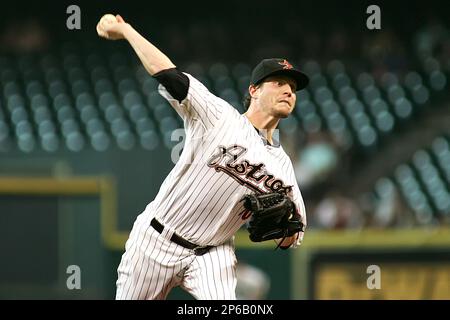 JUNE 27 2012: Houston Astros pitcher Lucas Harrell #64 and manager