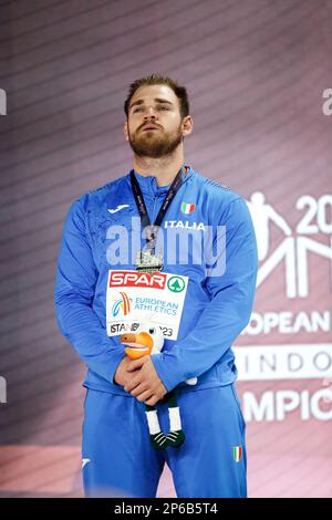 Istanbul, Turkey, 3 March 2023. Zane Weir of Italy posing with gold medal during the medal ceremony of Shot Put Men during the European Athletics Championships 2023 - Day 1 at Atakoy Arena in Istanbul, Turkey. March 3, 2023. Credit: Nikola Krstic/Alamy Stock Photo