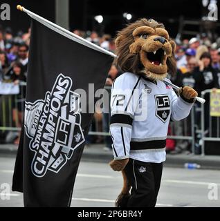 Bailey the Lion of the Los Angeles Kings Mascot Costume