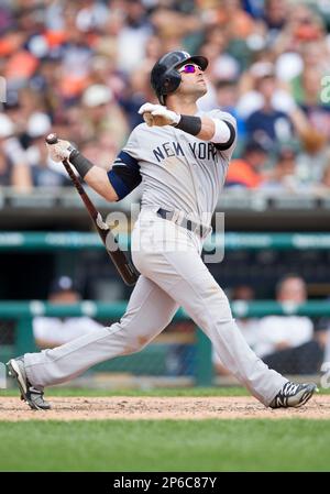 Nick Swisher #33 of the New York Yankees at Comerica Park April 27