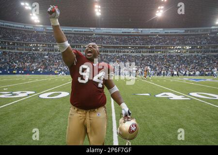 10,860 San Francisco 49ers V Dallas Cowboys Photos & High Res