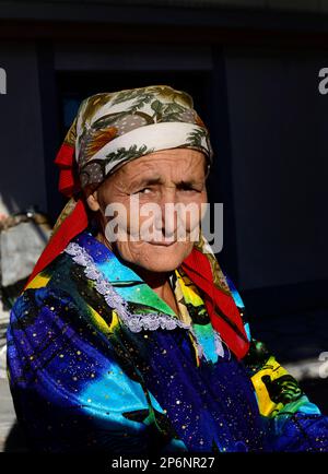 Portrait of an elderly Uzbek woman taken in Bukhara, Uzbekistan. Stock Photo