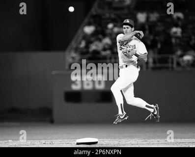 Trea's throw last night reminded me a bit about Steve Sax : r/Dodgers