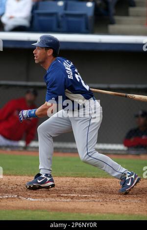 Los Angeles Dodgers Luis Gonzalez waits for turn in batting cage prior to  his game at Coors Field in Denver on July 26, 2007. (UPI Photo/Gary C.  Caskey Stock Photo - Alamy