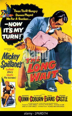 1954 : The FILM NOIR  movie  THE LONG WAIT by Victor Saville , with  Anthony Quinn , Charles Coburn , Gene Evans and Peggie Castle, from a novel by MICKEY SPILLANE - FILM - CINEMA   - poster pubblicitario - poster - advertising - locandina   - DIVA - DIVINA - DIVINE - VAMP - FEMME FATAL -  embrace - abbraccio - kiss - bacio  ---- Archivio GBB Stock Photo