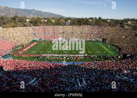 General view during the opening kickoff during an NFL divisional