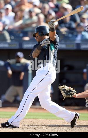 The San Diego Padres playing the Seattle Mariners at a spring training  baseball game Peoria Arizona Stock Photo - Alamy