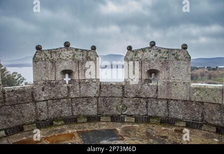 Granadilla castle battlements. Medieval town evacuated in 1965, know being rehabilitated. Caceres, Spain Stock Photo