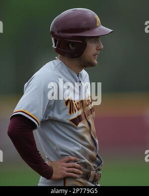 April 23, 2011: Minnesota Golden Gophers shortstop Matt Puhl (16) at bat  during an NCAA Baseball game between the Minnesota and Indiana University  at Sembower Field in Bloomington, Indiana. (Cal Sports Media