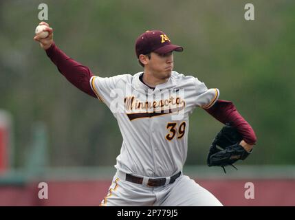 April 23, 2011: Minnesota Golden Gophers shortstop Matt Puhl (16) at bat  during an NCAA Baseball game between the Minnesota and Indiana University  at Sembower Field in Bloomington, Indiana. (Cal Sports Media