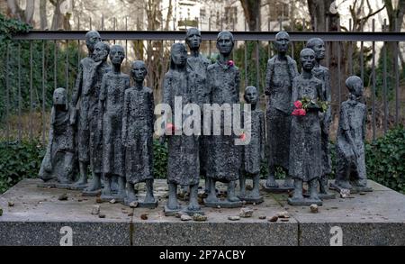 Memorial on the site of the former Jewish old peoples home, Grosse Hamburger Strasse, Mitte district, Berlin, Germany Stock Photo