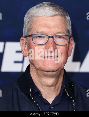 WESTWOOD, LOS ANGELES, CALIFORNIA, USA - MARCH 07: Chief Executive Officer of Apple Tim Cook arrives at the Los Angeles Premiere Of Apple TV+'s Original Series 'Ted Lasso' Season 3 held at the Regency Village Theatre on March 7, 2023 in Westwood, Los Angeles, California, United States. (Photo by Xavier Collin/Image Press Agency) Stock Photo