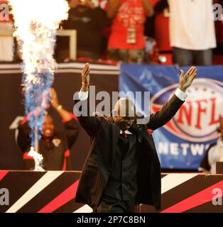 Falcons honor Deion Sanders