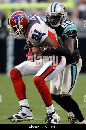 Buffalo Bills wide receiver Terrell Owens (81) in action during training  camp at Pittsford, New York. (Credit Image: © Mark Konezny/Southcreek  Global/ZUMApress.com Stock Photo - Alamy