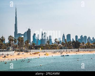 La Mer Beach and beachfront shops La Mer Central in Dubai, United Arab Emirates Stock Photo