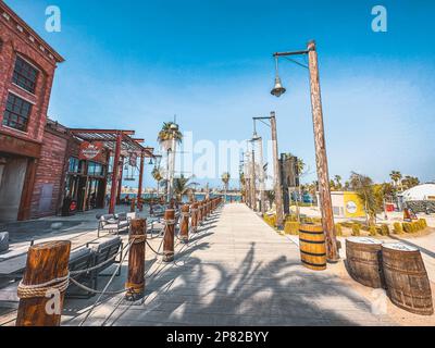 La Mer Beach and beachfront shops La Mer Central in Dubai, United Arab Emirates Stock Photo