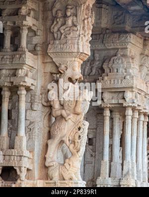 Vijaya Vittala Temple, Hampi, UNESCO World Heritage Site, Karnataka ...