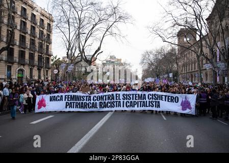 Barcelona, Spain. 08th Mar, 2023. Feminist collective in Barcelona march along Gran Via holding a banner for Women's Day during the demonstration. More than 4,000 people marched from Plaza Universitat to the Arc de Triomf in Barcelona as part of International Women's Day to demand their rights and denounce male chauvinist abuses. (Photo by Ximena Borrazas/SOPA Images/Sipa USA) Credit: Sipa USA/Alamy Live News Stock Photo