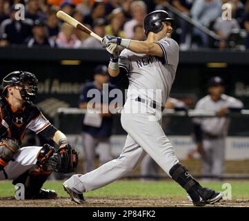 Nick Swisher New York Yankees outfielder getting his beard shaved at the  Art of Shaving, Americana at Brand Los Angeles, California - 03.11.10 Stock  Photo - Alamy