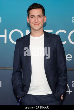 Los Angeles, United States. 08th Mar, 2023. Matt Friend, at Disney  premiere of Bono & The Edge: A Sort of Homecoming, with Dave Letterman at The Orpheum Theater in Los Angeles, CA, USA on March 8, 2022. Photo by Fati Sadou/ABACAPRESS.COM Credit: Abaca Press/Alamy Live News Stock Photo