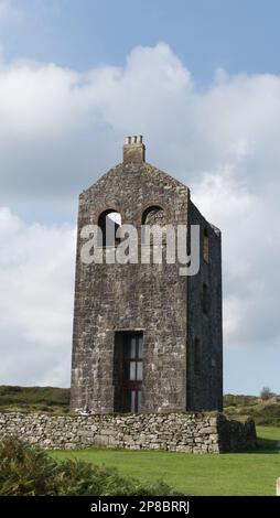 Roofless shell of Houseman´s Shaft Engine House, formerly part of Phoenix United Mine. Minions Heritage Centre, Cornwall, England, UK Stock Photo