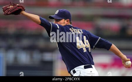 San Diego Padres starter Jake Peavy pitches in the first inning against the  Montreal Expos Monday, April 26, 2004, in San Diego. (AP Photo/Lenny  Ignelzi Stock Photo - Alamy