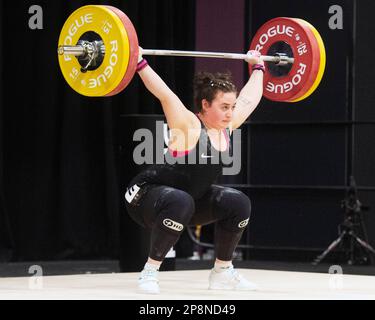 Columbus, Ohio, United States. 3th Mar, 2023. Anna Mcelderry snatches 100kgs in the Women's 76kg category at the Rogue Stage in Columbus, Ohio, USA. Credit: Brent Clark/Alamy Live News Stock Photo