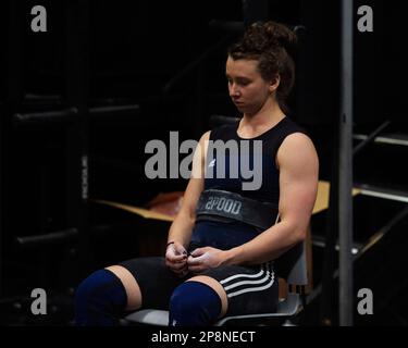 Columbus, Ohio, United States. 3th Mar, 2023. Francesca Duncan in between the snatch and the clean and jerk at the Rogue Stage in Columbus, Ohio, USA. Credit: Brent Clark/Alamy Live News Stock Photo