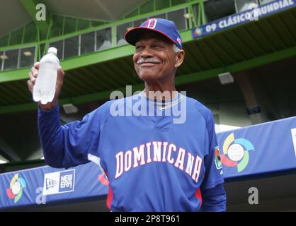 Felipe alou hi-res stock photography and images - Alamy