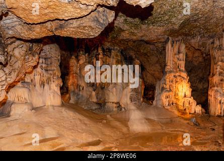 Osselle Cave photos - Doups, France - grotte d'osselle Stock Photo