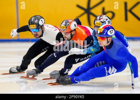 SEOUL, KOREA - MARCH 10: Roberts Kruzbergs of Latvia, Itzhak de Laat of the Netherlands, Pietro Sighel of Italy competing on the Men's 1000m during the ISU World Short Track Speed Skating Championships at Mokdong Ice Rink on March 10, 2023 in Seoul, Korea (Photo by Andre Weening/Orange Pictures) Stock Photo