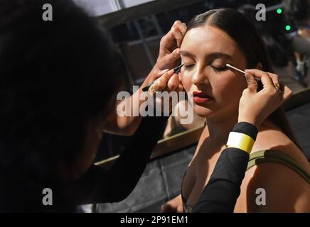 Mumbai, Maharashtra, India. 10th Mar, 2023. A fashion model is seen backstage during Lakme Fashion Week X FDCI in Mumbai, India, 10 March, 2023. (Credit Image: © Indranil Aditya/ZUMA Press Wire/Alamy Live News) EDITORIAL USAGE ONLY! Not for Commercial USAGE! Stock Photo