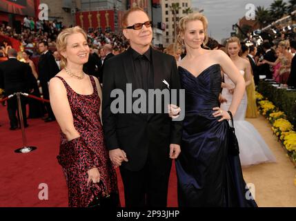 Bridget Fonda, Danny Elfman, Molly Elfman Film Independent Screening Of  'Taking Woodstock' Held at The Arclight Theatres Stock Photo - Alamy