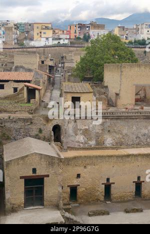 Herculaneum uncovered. Herculaneum was buried under volcanic ash and pumice in the eruption of Mount Vesuvius in AD 79. Ercolano, Campania, Italy . General view. Detail of streets Stock Photo