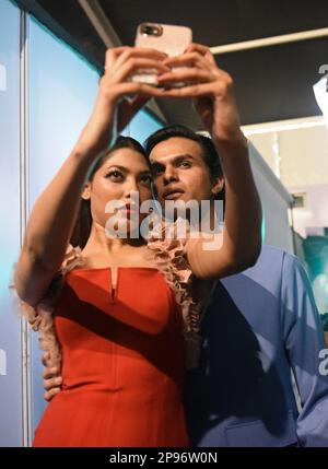 Mumbai, Maharashtra, India. 10th Mar, 2023. Models click selfie picture inside the backstage of Lakme Fashion Week X FDCI in Mumbai, India, 10 March, 2023. (Credit Image: © Indranil Aditya/ZUMA Press Wire) EDITORIAL USAGE ONLY! Not for Commercial USAGE! Stock Photo