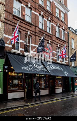 Randall & Aubin Soho London. Randall & Aubin is a seafood restaurant at  14-16 Brewer Street, Soho, London, opened 1996. Stock Photo