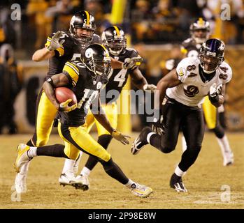 Dallas Cowboys' Adam Jones (21) plays against the Pittsburgh Steelers  during a NFL football game in Pittsburgh, Sunday, Dec. 7, 2008. The  Steelers won 20-13. (AP Photo/Gene J. Puskar Stock Photo - Alamy