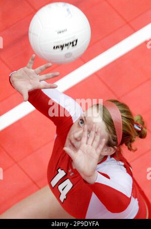 https://l450v.alamy.com/450v/2p9dyfa/sioux-falls-lincolns-ashley-engel-14-sets-the-ball-during-a-first-round-volleyball-match-with-stevens-high-school-at-the-south-dakota-class-a-state-volleyball-tournament-in-rapid-city-sd-at-the-rushmore-plaza-civic-center-on-thursday-nov-20-2008-stevens-high-school-defeated-sioux-falls-lincoln-in-three-straight-games-ap-photorapid-city-journal-ryan-soderlin-2p9dyfa.jpg