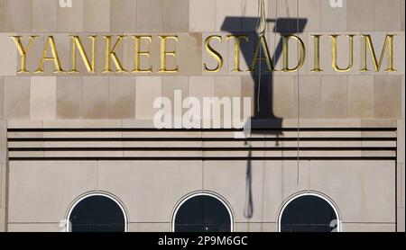 Main entrance to the new Yankee Stadium, Bronx, NY Stock Photo - Alamy