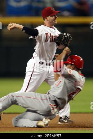 Cincinnati Reds' Chris Dickerson plays in the baseball game between the Pittsburgh  Pirates and the Cincinnati Reds in Pittsburgh, Friday, April 16, 2010. (AP  Photo/Keith Srakocic Stock Photo - Alamy