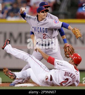Chicago Cubs' Ryan Theriot, right, steals second base under San