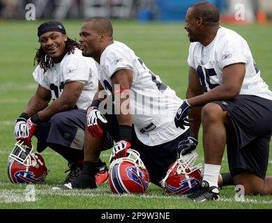 Buffalo Bills' Marshawn Lynch, left, is stopped short of the goal