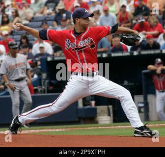 Atlanta Braves' Charlie Morton pitches in the first inning during their MLB  baseball game against the Los Angeles Angeles, Saturday, June 14, 2008 in  Anaheim, Calif. (AP Photo/Gus Ruelas Stock Photo - Alamy